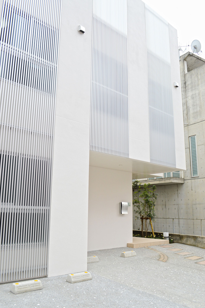 屋上テラスのある家_01