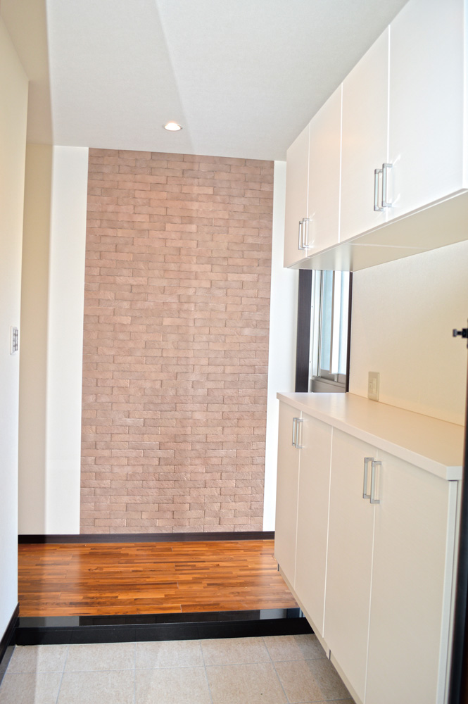 レンガタイルの家_03