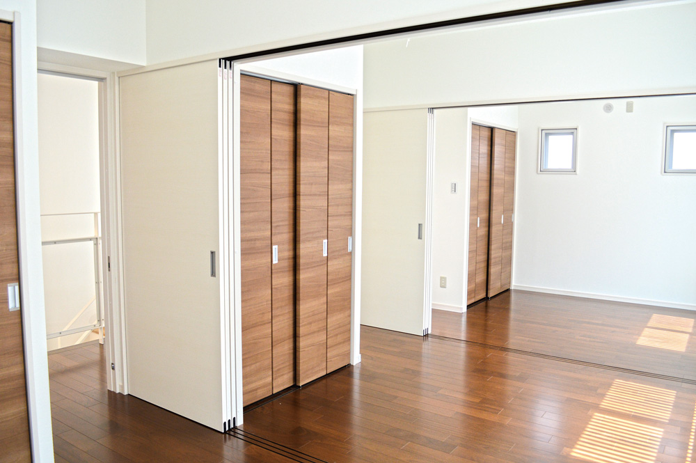 屋上テラスのある家_08