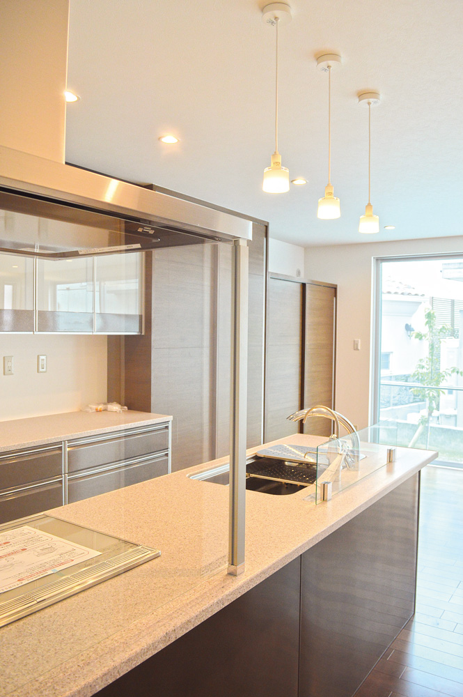 屋上テラスのある家_07