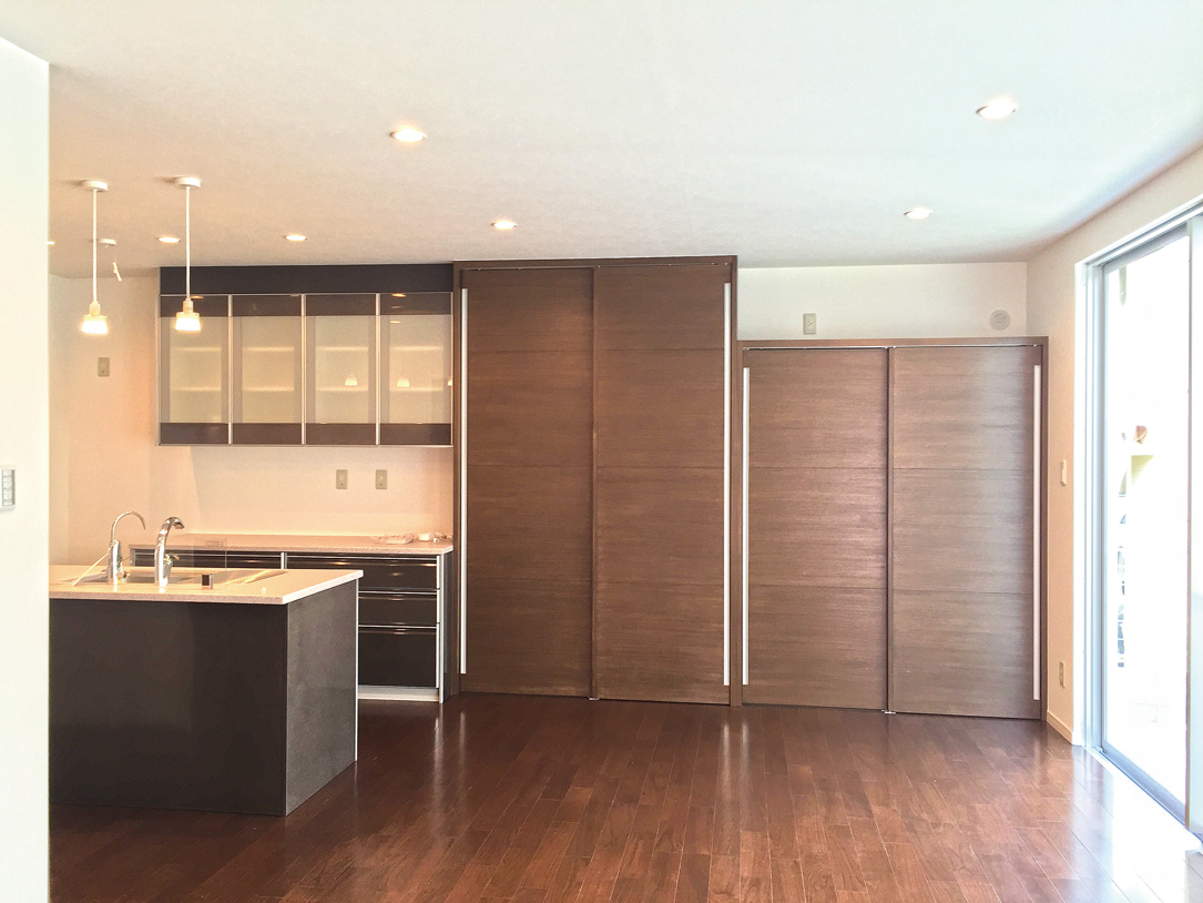 屋上テラスのある家_05